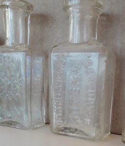 Бутылки и пузырьки. Империя