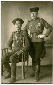 Казаки РККА, трофейное оружие
