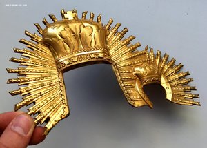 Огромных размеров Венец на храмовую, церковную икону.