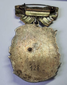 Материнские слава 1ст 8520 и 2ст 128!!!!