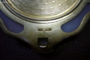 Пудреница ракушка серебро 875