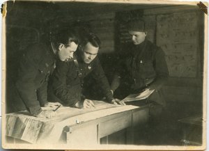 Оборона Ленинграда, Штаб 466 стр.полка, 1943 г.,4 фото.