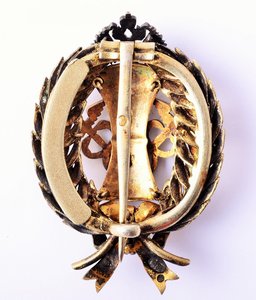 Комплект (Знак наградной по М.Ф, медали, фрачники, ф.альбом)