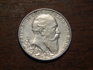 2 марки 1902г.