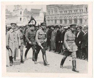 2 фото - Первые БОЛЬШЕВИКИ 1917-1918 КРАСНЫЕ КОМАНДИРЫ