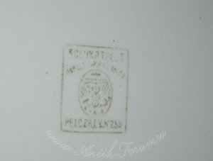 Сервиз фаянсовый довоенный. Буды