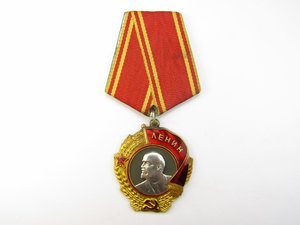 Ленин на участника угона Деникинского бронепоезда 1919г