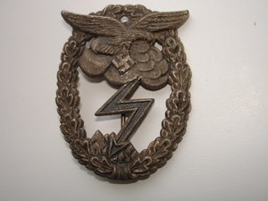 Знак "За наземные бои"