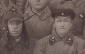 Командиры и бойцы ж/д войск РККА. БКЗ РСФСР. Знаки. Петлицы.