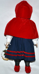 Кукла "Красная шапочка" фарфор