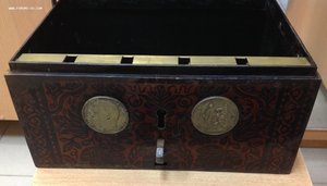 Сундучок заведения Григория Ивановича Тараканова