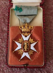 Знак Ордена Вазы. Рыцарь в коробке