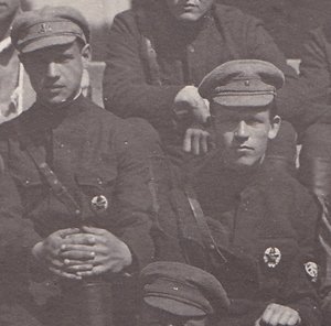 Выпуск (группа) красных командиров. Знаки;нашивки. Июль 1920