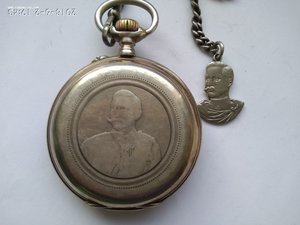 Подарочные немецкие часы