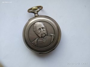 Подарочные немецкие часы