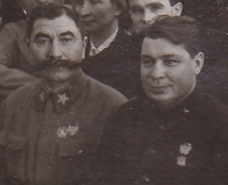 С.М.Будённый и М.И.Калинин среди делегатов съезда ВКПб.