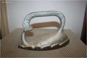 Утюг Дельфин