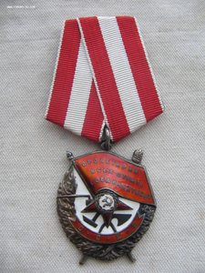 Три БКЗ, две ОВ 1 ст., КЗ, ЗБЗ на генерала. Танкист.