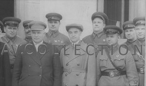 Н.С.Хрущов,П.С.Рыбалко,Корниец среди военных. г.Киев,1940 г.