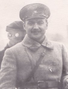 И.В.Сталин и С.М.Будённый на Красной площади. 1930-е гг.