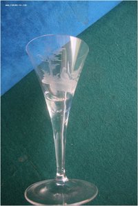 Фужер старинный стекло травление сюжет птицы деревья