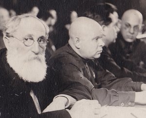 Личный врач Ленина - профессор Б.С.Вейсброд.