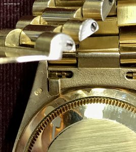 Rolex 36 мм золото 18 карат оригинал.