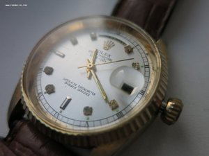 оригинальные : коробка +доки на часы ROLEX