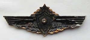 Механик - водитель танка 1 класса.