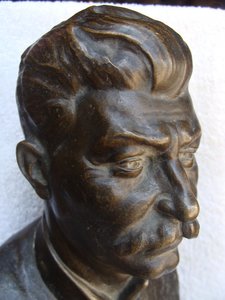 Бюст И.В. Сталина, бронза,  авт. Василик ,1933 г.