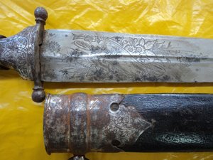 Кинжал в ножнах охотничий. Златоуст.