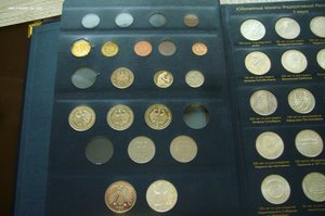Альбом монеты ФРГ - 5+10 марок и прочее