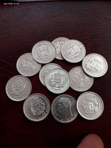 Венесуэла 2 и 1 боливары серебро 8 и 12 шт. шт.блеск 1960-65