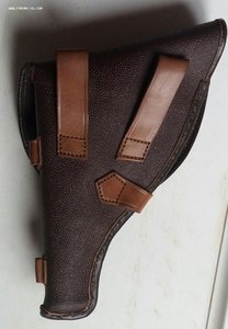 Кобура под револьвер.