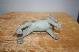 Игрушка детская собака Бульдог прессованная резина старинная