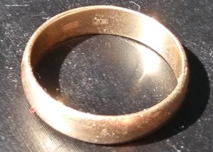 Кольцо обручальное золото 585