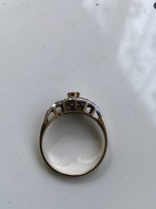 Кольцо золото 585 россыпь бриллиантов..недорого