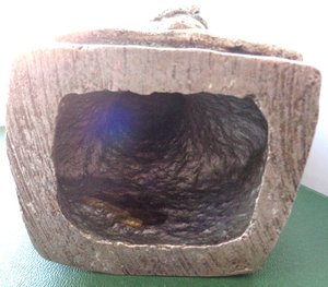 Бюст полководца гражданской войны Фрунзе.