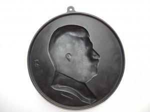 Панно. Барельеф. Сталин. Касли 1938 год.