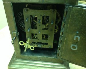 Продажа Часы Ansonia Clock Co.