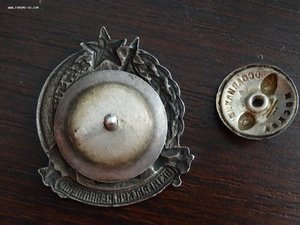 Знак 10 лет Октябрьской Революции, серебро 84 пр.