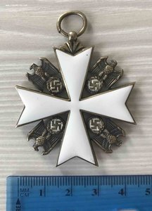 Орден Немецкого Орла нагрудный.