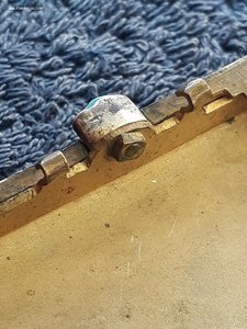 Портсигар.Дирижабль над земным шаром.