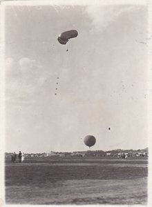 Аэростат и воздушный шар. Москва,Тушино. 1921 год.