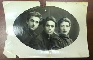 Архив известного НКВДшника. Фото, грамоты