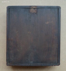 Старинный киот под икону 13.9 х 16 см. или под финифть.