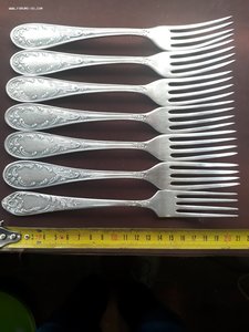 Вилки крупные Кольчугинский з-д.6-шт.