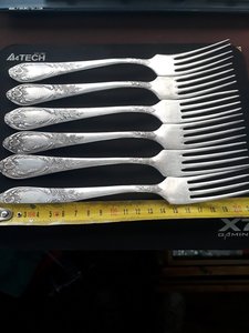 Вилки столовые большие мельх.завод им.Шевченко