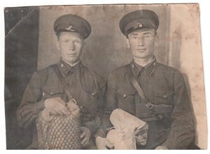 Два лейтенанта пехоты перед войной 13.06.41г.