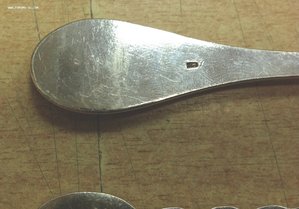 6 чайных и 6 кофейных ложек с финифтью